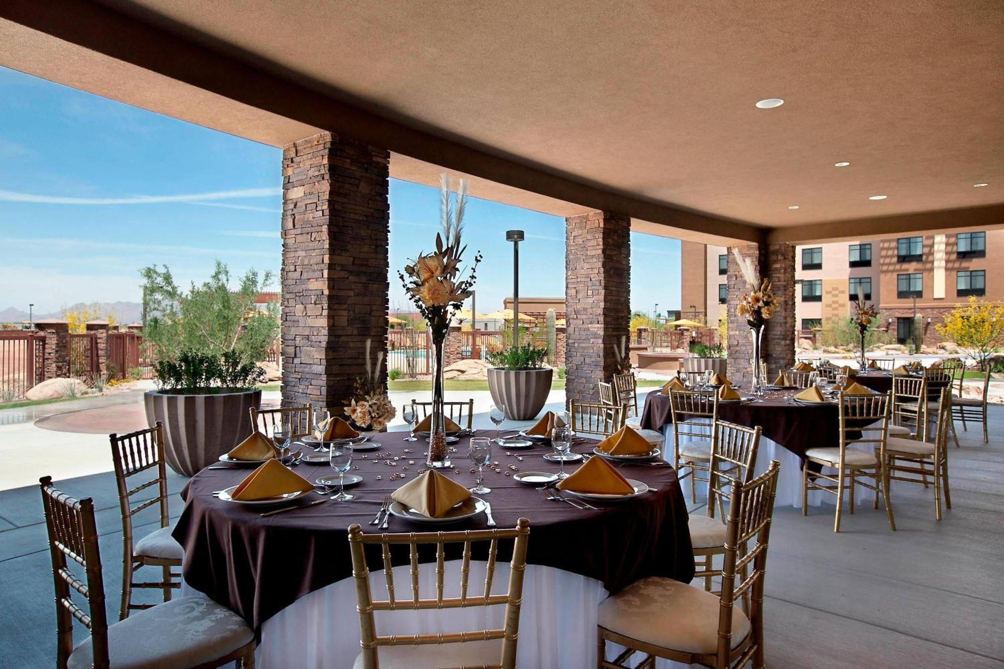 Courtyard By Marriott Scottsdale Salt River מראה חיצוני תמונה