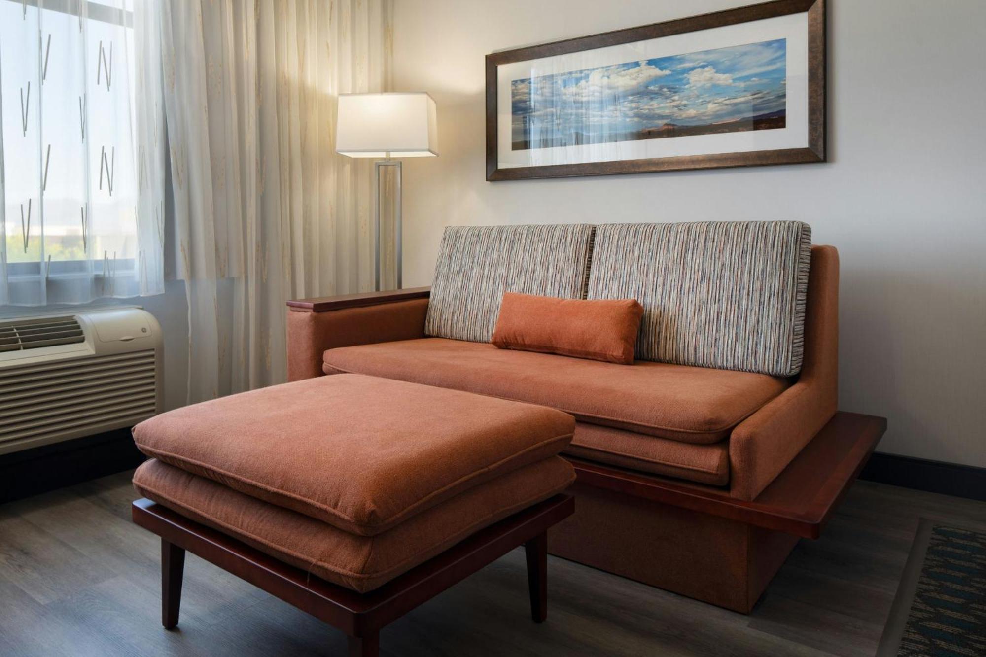 Courtyard By Marriott Scottsdale Salt River מראה חיצוני תמונה